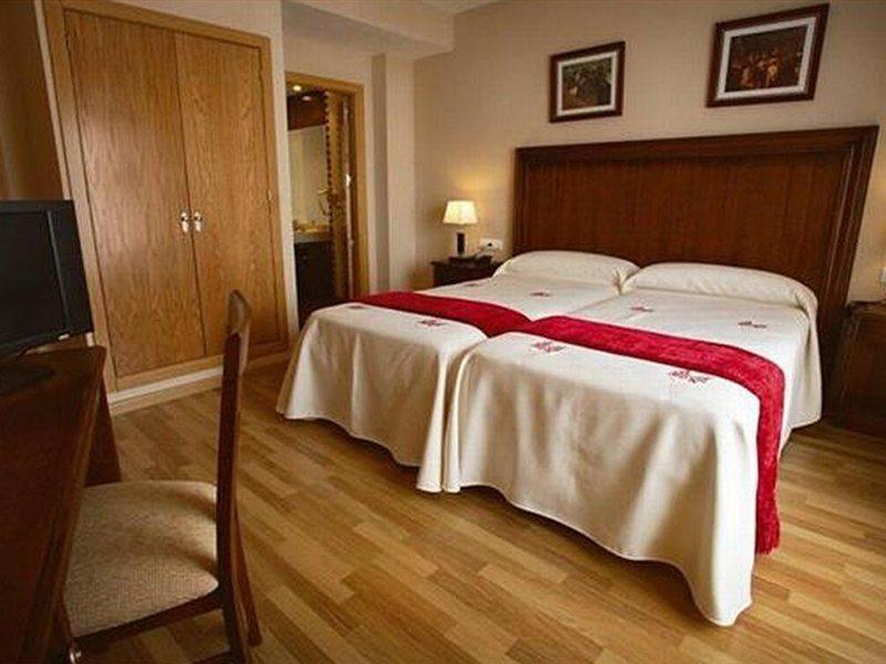 Hotel Arcco Ubeda Luaran gambar
