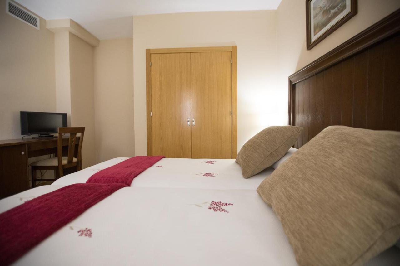 Hotel Arcco Ubeda Luaran gambar