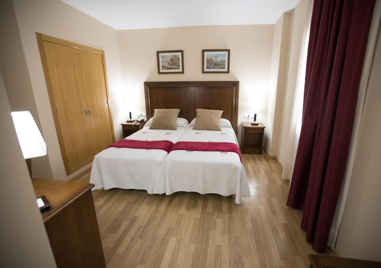 Hotel Arcco Ubeda Luaran gambar